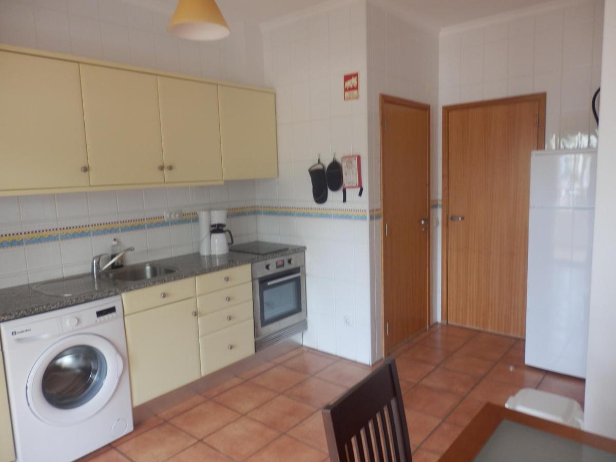 Bel Appartement Au Bord De La Mer De Porto De Mos Lagos Luaran gambar