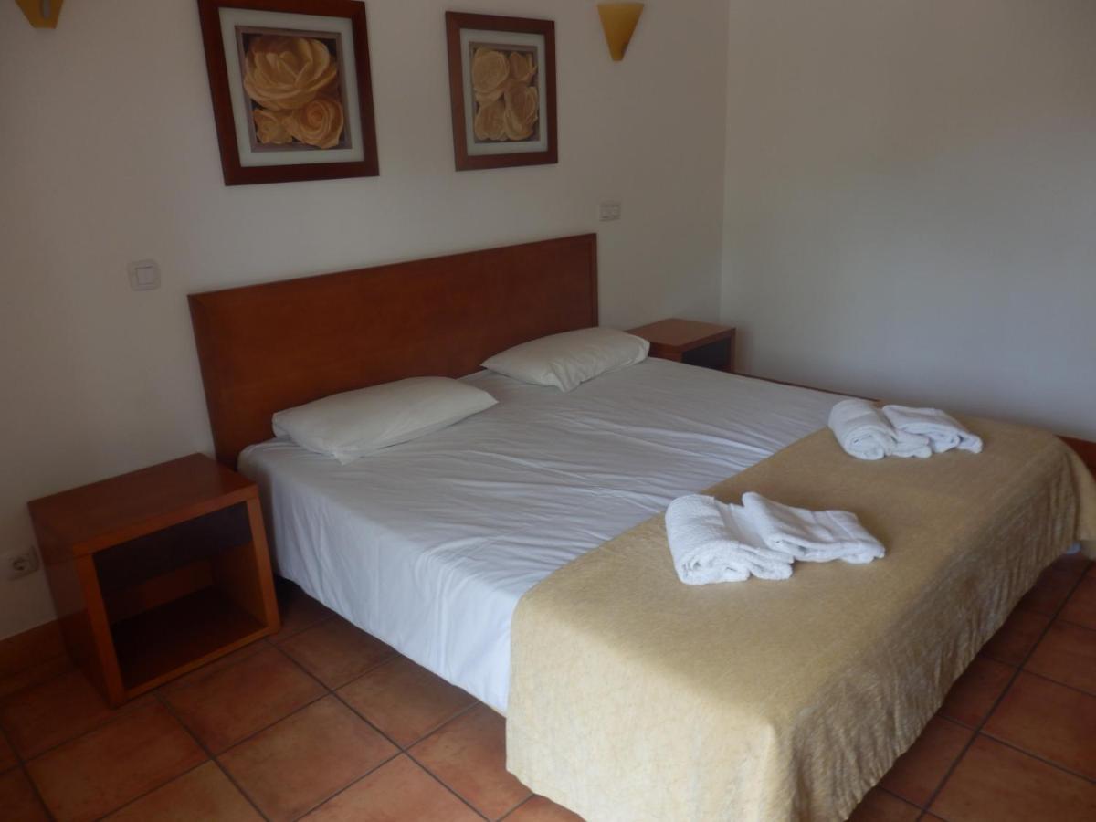 Bel Appartement Au Bord De La Mer De Porto De Mos Lagos Luaran gambar